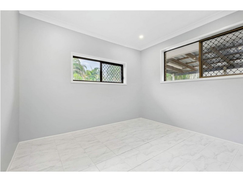 6 Stella Street, Camira QLD 4300