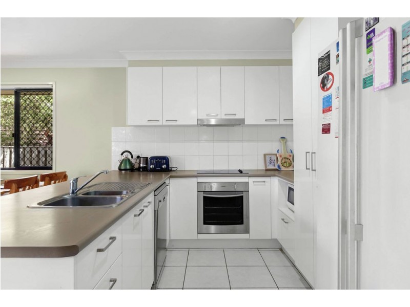 268 Alawoona Street, Redbank Plains QLD 4301