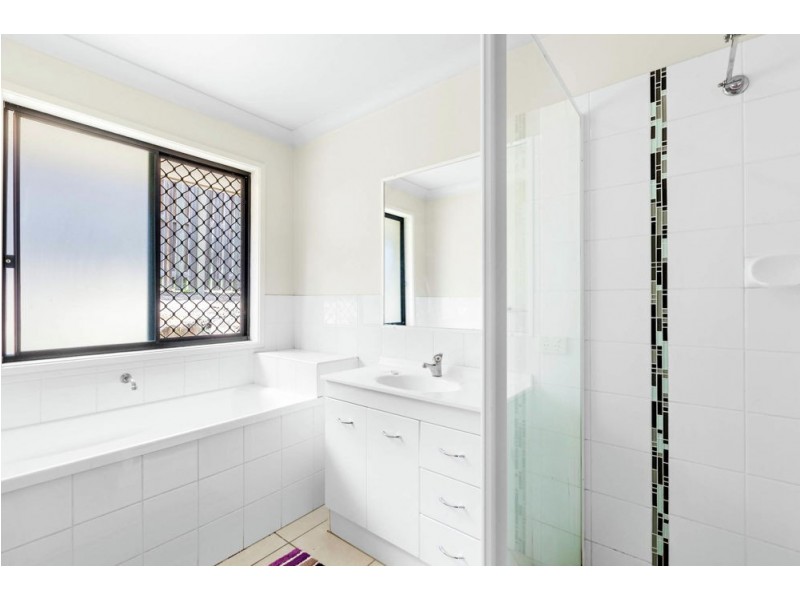 268 Alawoona Street, Redbank Plains QLD 4301