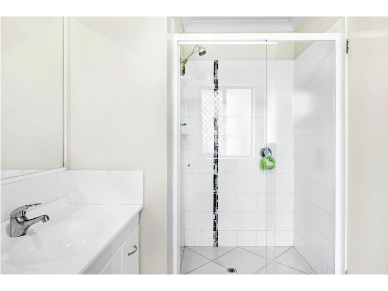 268 Alawoona Street, Redbank Plains QLD 4301