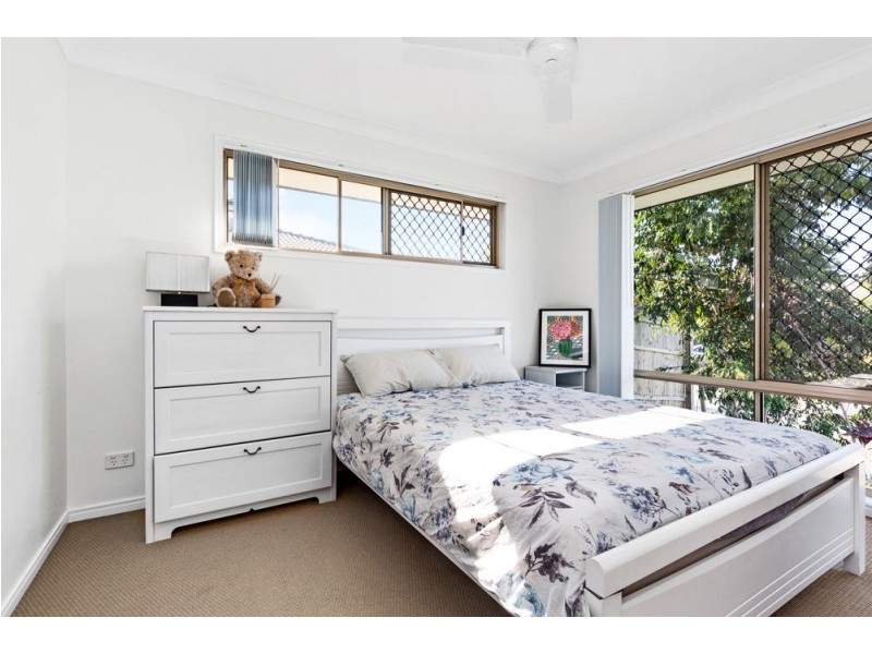 3 Honeypot Avenue, Springfield Lakes QLD 4300
