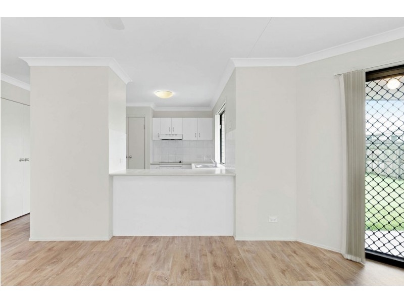 12 Wolfik Dr, Goodna QLD 4300