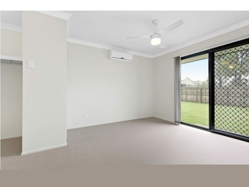 12 Wolfik Dr, Goodna QLD 4300