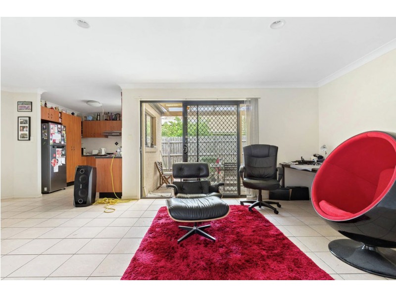 6 Aldworth Place, Springfield Lakes QLD 4300