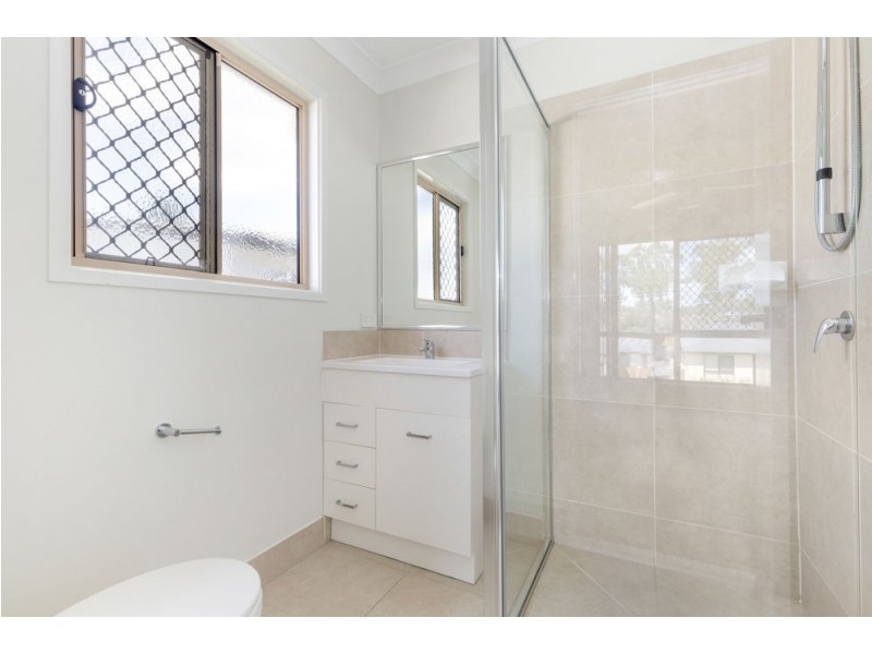 7 Brugha Close, Collingwood Park QLD 4301