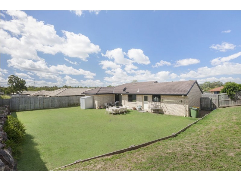 2 Wolfik Drive, Goodna QLD 4300