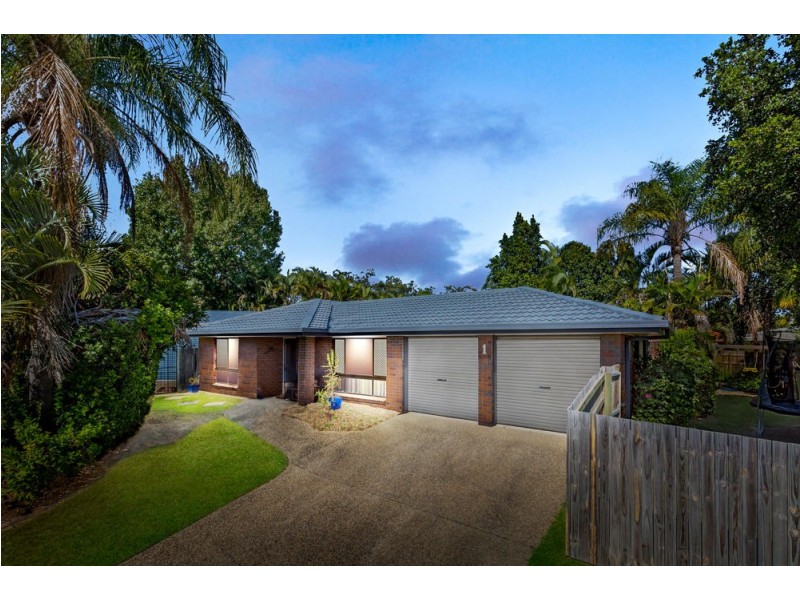 1 Durham Court, Camira QLD 4300