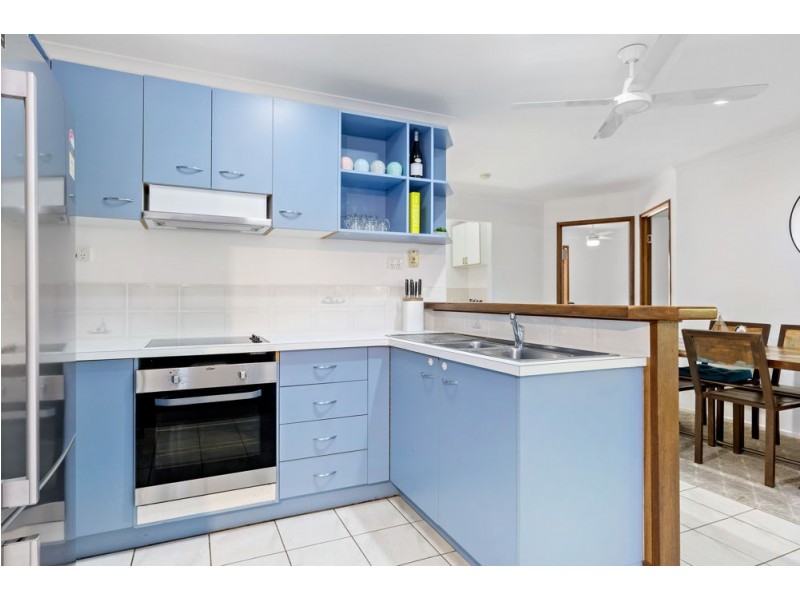 1 Durham Court, Camira QLD 4300