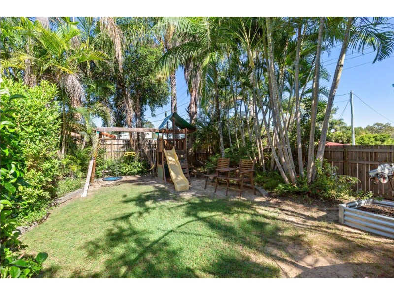 1 Durham Court, Camira QLD 4300