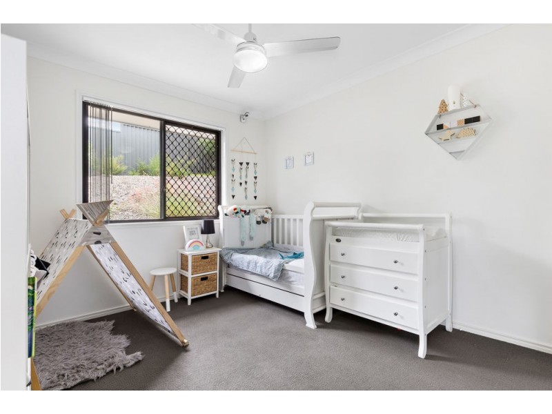 2 Sapphire Street, Brassall QLD 4305