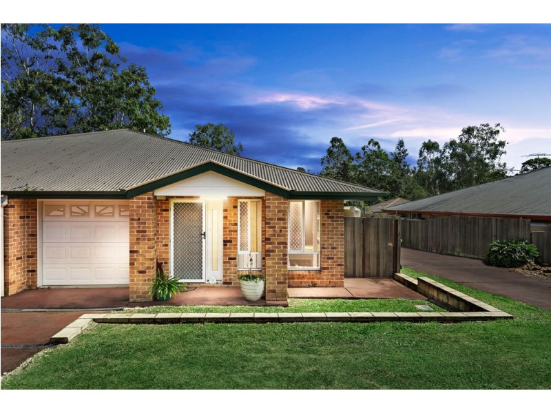 2/74 Jones Road, Bellbird Park QLD 4300
