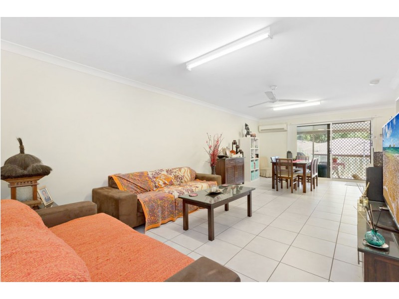 2/74 Jones Road, Bellbird Park QLD 4300