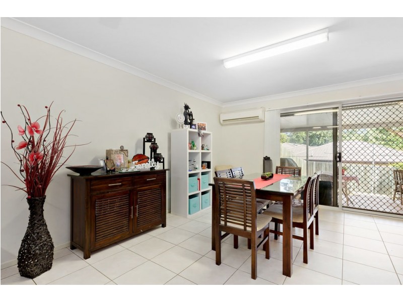 2/74 Jones Road, Bellbird Park QLD 4300