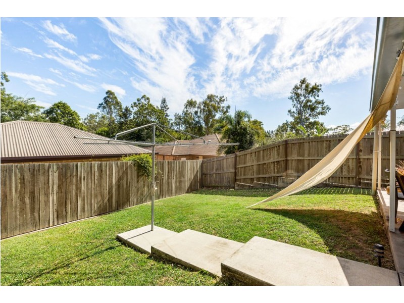 2/74 Jones Road, Bellbird Park QLD 4300