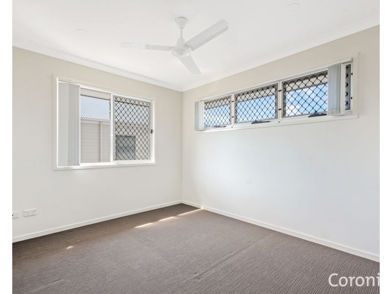 8 Apex Court, Springfield Lakes QLD 4300