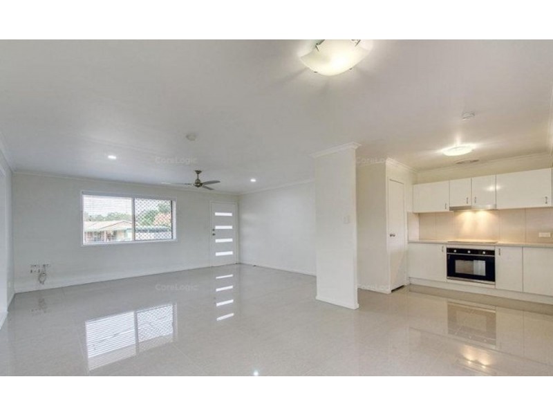 8 Battersby Street, One Mile QLD 4305