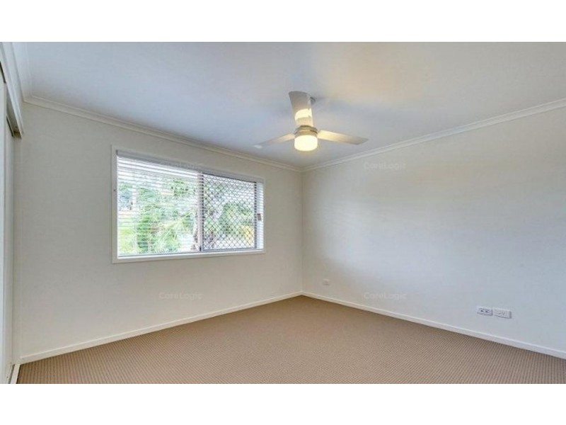 8 Battersby Street, One Mile QLD 4305