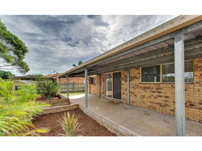 8 Battersby Street, One Mile QLD 4305