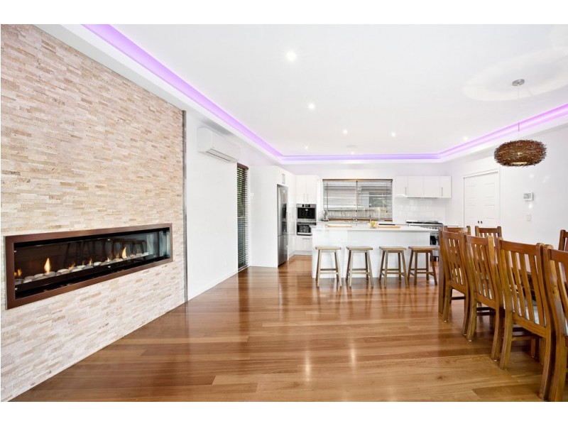 2 Bellbird Drive, Bellbird Park QLD 4300