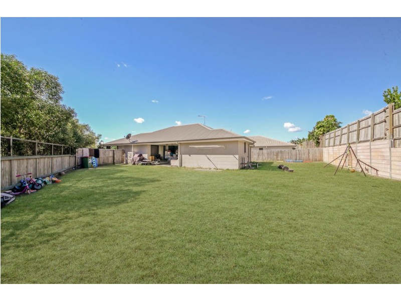 20 Hall Court, Bellbird Park QLD 4300