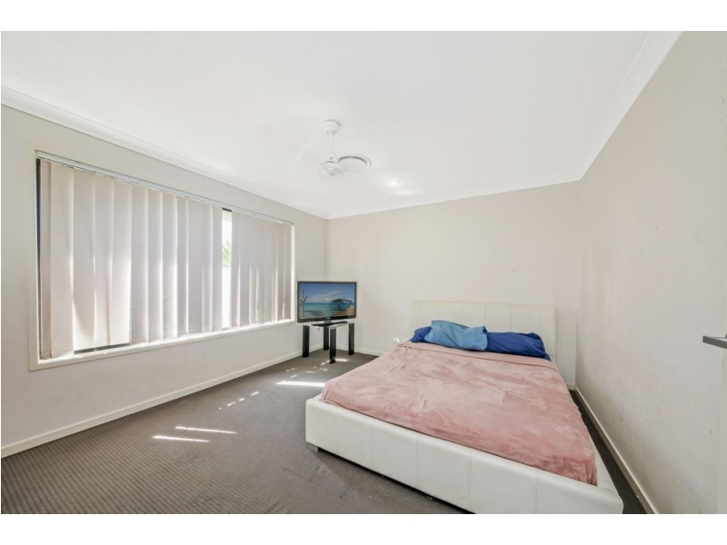 20 Hall Court, Bellbird Park QLD 4300