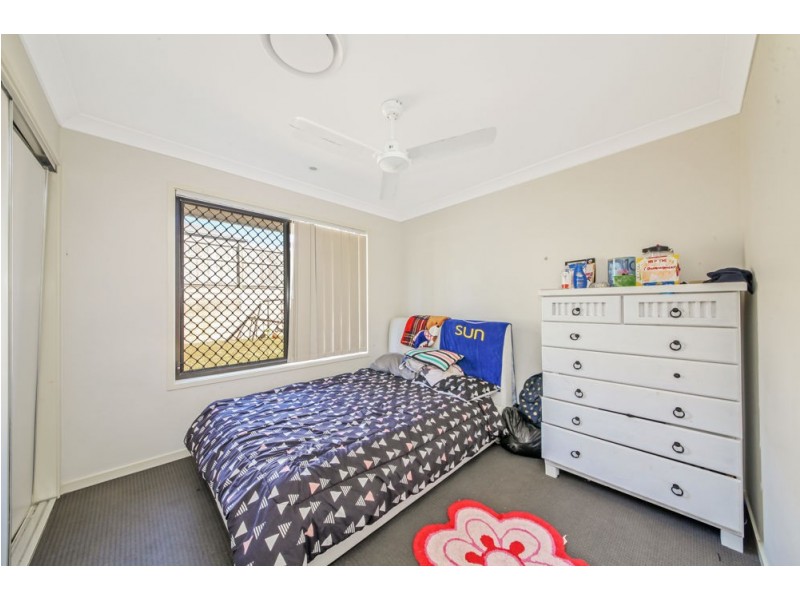 20 Hall Court, Bellbird Park QLD 4300