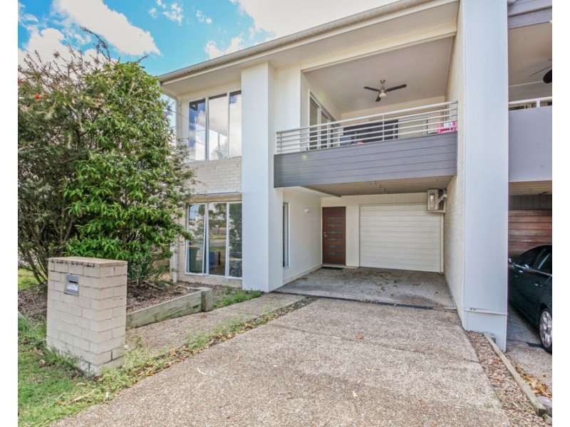 20 Rosella Crescent, Springfield Lakes QLD 4300