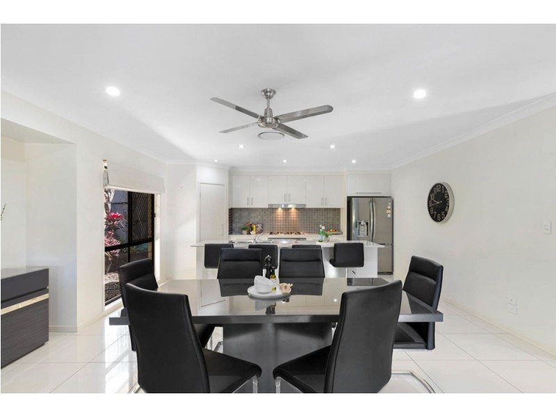 14 Eustace Circuit, Augustine Heights QLD 4300