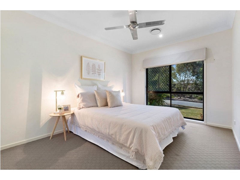 14 Eustace Circuit, Augustine Heights QLD 4300