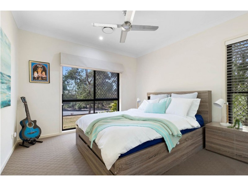14 Eustace Circuit, Augustine Heights QLD 4300