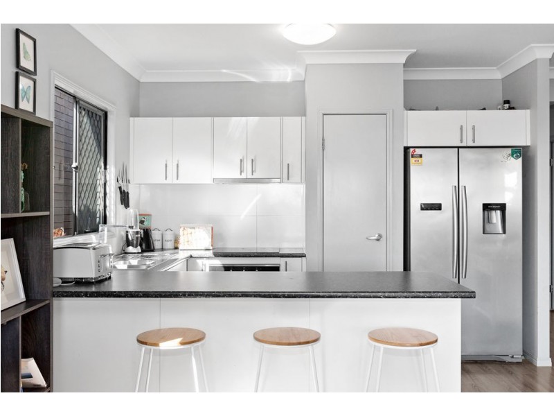 11 Neroli Drive, Springfield Lakes QLD 4300