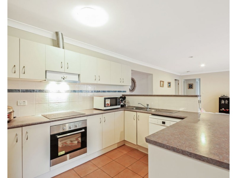 9 Kirribilli Cres, Forest Lake QLD 4078