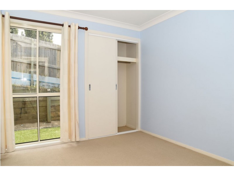 20 Creekside Drive, Springfield Lakes QLD 4300