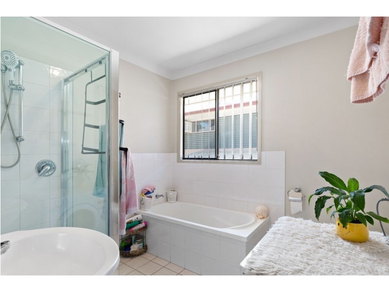 3/27 Spencer Street, Redbank QLD 4301