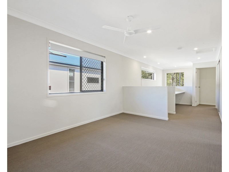 4 Logging Crescent, Springfield QLD 4300