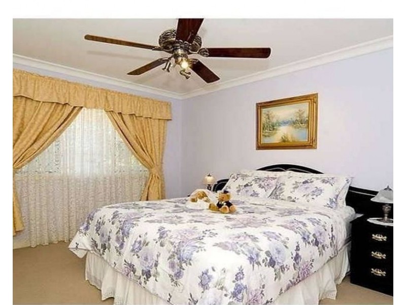 40 James Josey Avenue, Springfield Lakes QLD 4300