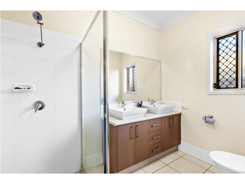 9 Vedanta Drive, Springfield Lakes QLD 4300