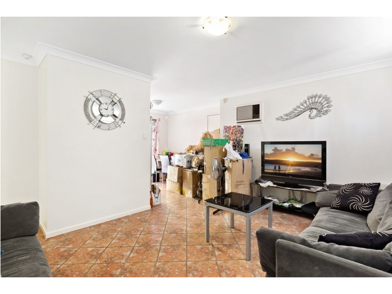 33 Hartley Crescent, Redbank Plains QLD 4301