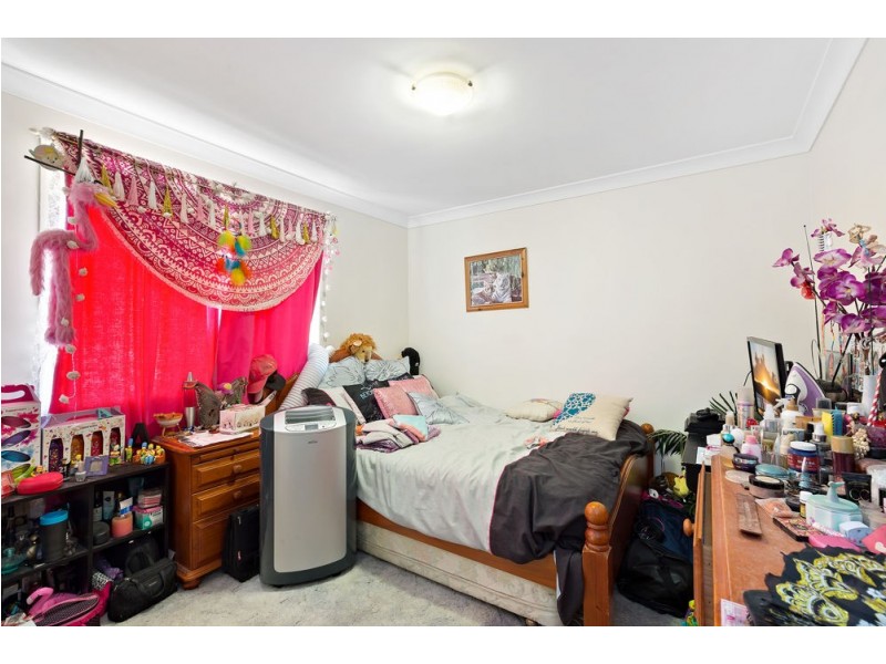 33 Hartley Crescent, Redbank Plains QLD 4301