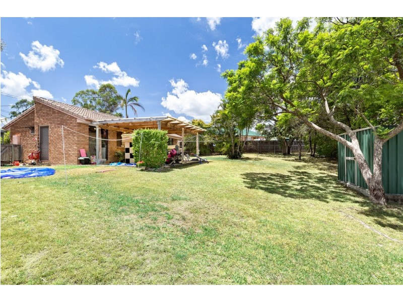 33 Hartley Crescent, Redbank Plains QLD 4301