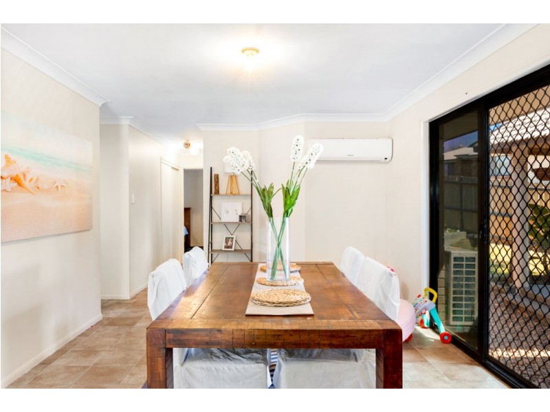 18 Lyrebird Lane, Bellbird Park QLD 4300