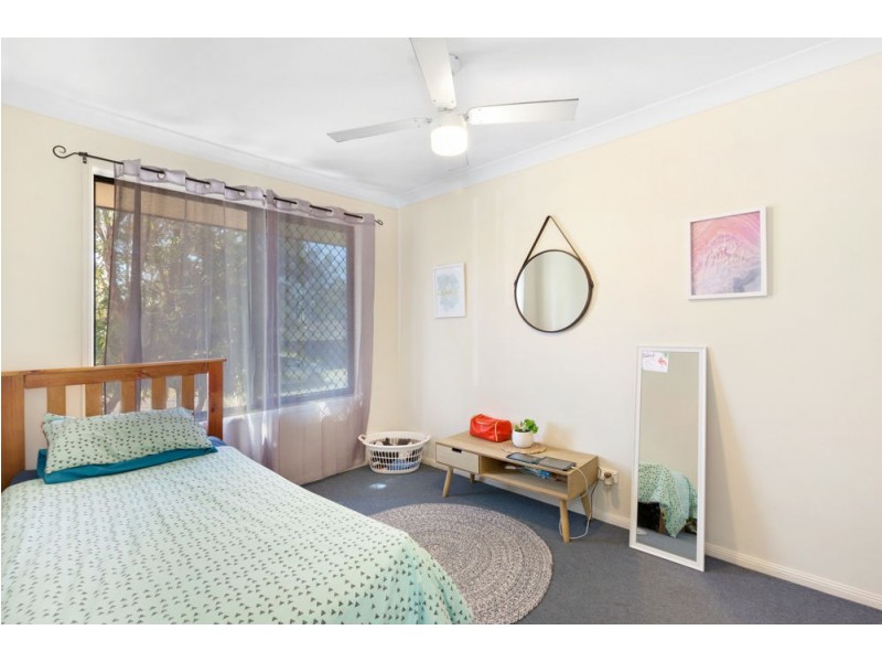 18 Lyrebird Lane, Bellbird Park QLD 4300