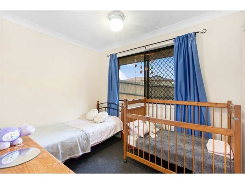 18 Lyrebird Lane, Bellbird Park QLD 4300