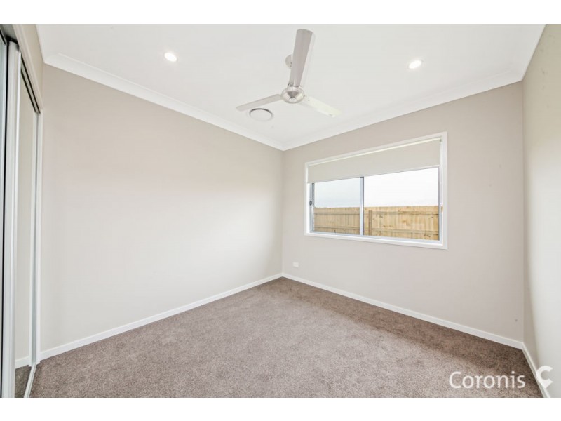 20 Reg Grundy Street, South Ripley QLD 4306