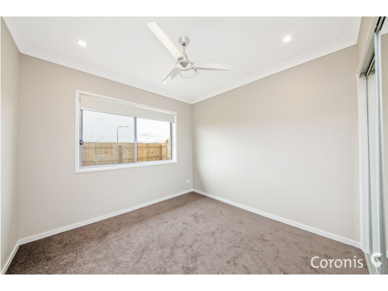 20 Reg Grundy Street, South Ripley QLD 4306