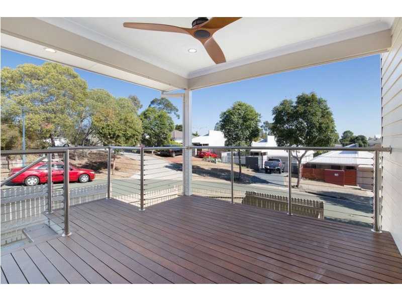 18 Esperance Crescent, Springfield Lakes QLD 4300