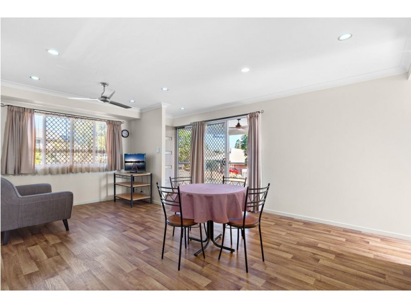 18 Esperance Crescent, Springfield Lakes QLD 4300
