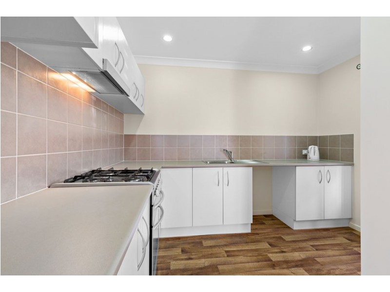 18 Esperance Crescent, Springfield Lakes QLD 4300