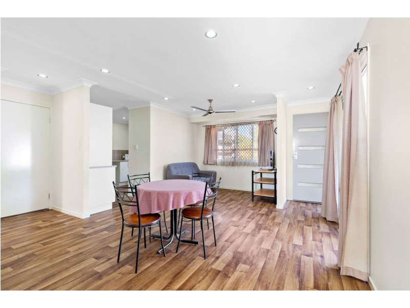 18 Esperance Crescent, Springfield Lakes QLD 4300