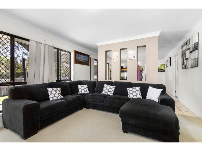 9 Polzin Drive, Goodna QLD 4300